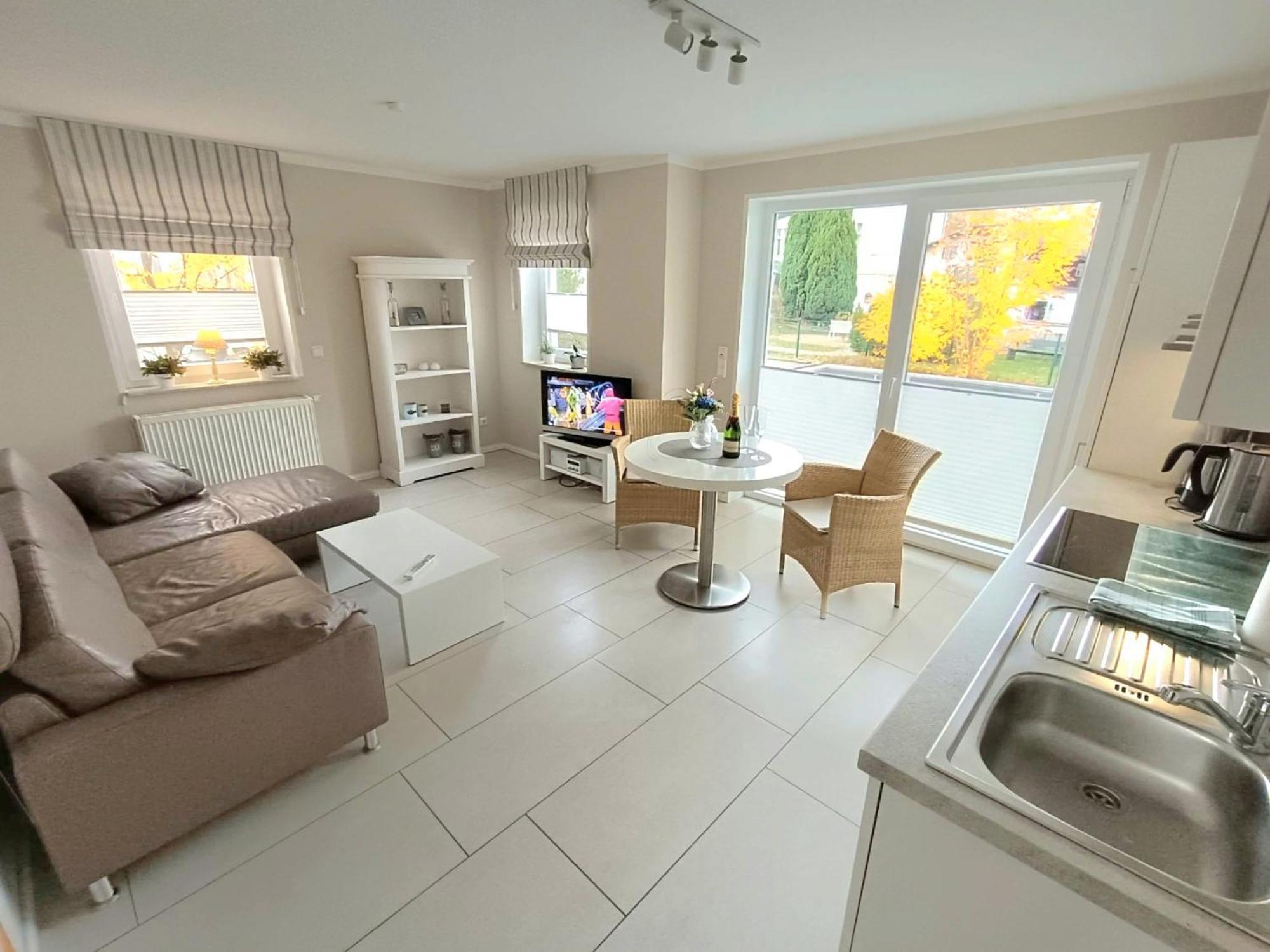 Haus Nemo - Appartement 5, Gemuetliches Appartement Mit Strandkorb, Strandnah 50 M Heringsdorf  Buitenkant foto