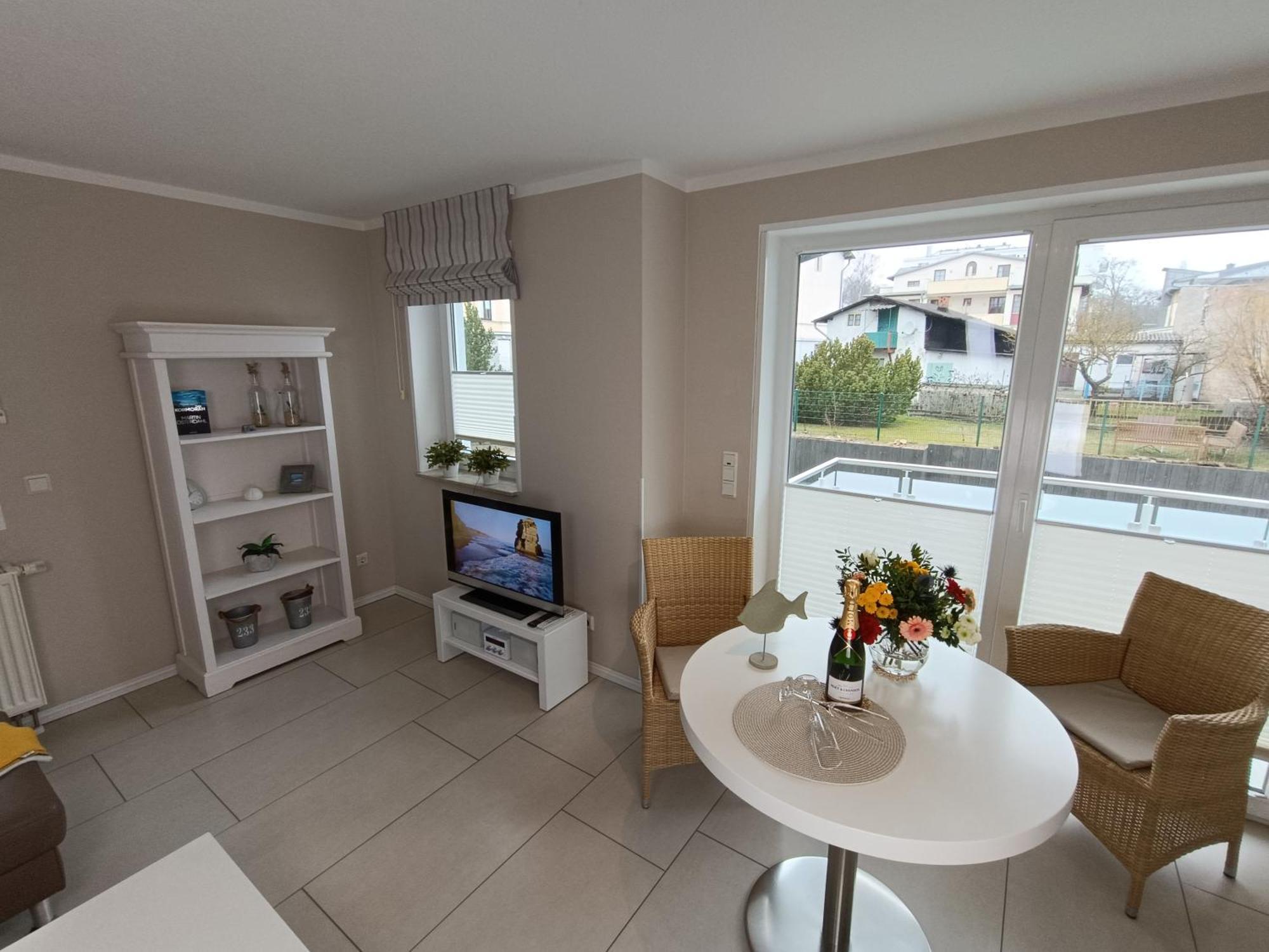 Haus Nemo - Appartement 5, Gemuetliches Appartement Mit Strandkorb, Strandnah 50 M Heringsdorf  Buitenkant foto