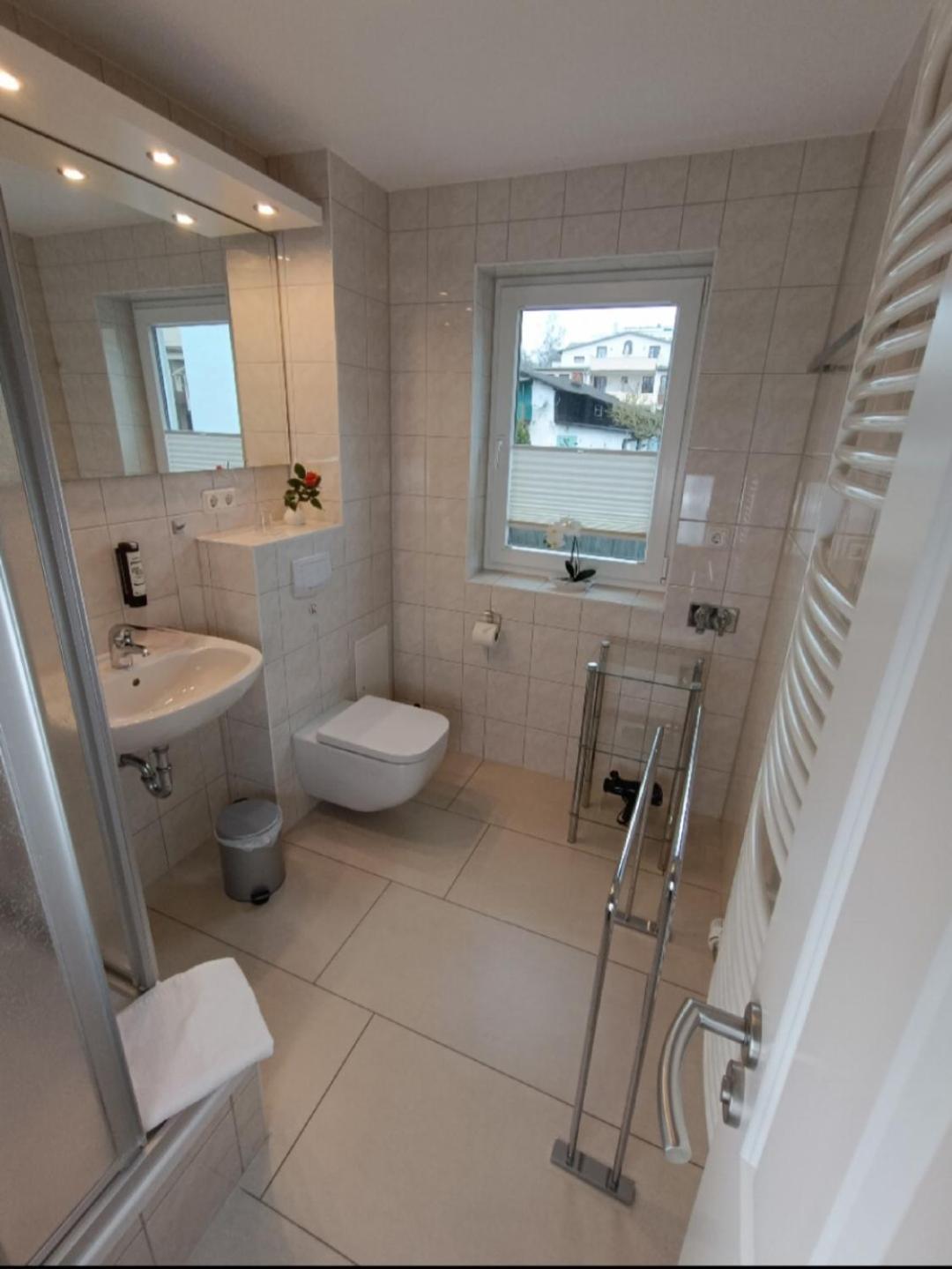 Haus Nemo - Appartement 5, Gemuetliches Appartement Mit Strandkorb, Strandnah 50 M Heringsdorf  Buitenkant foto